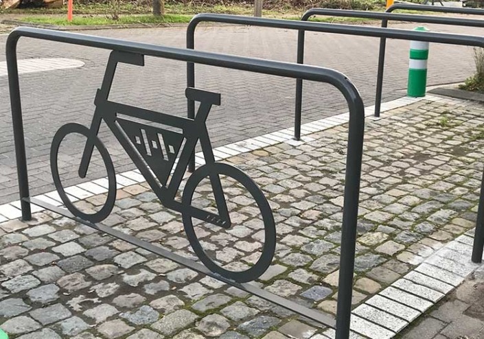 vvs-straatmeubilair-fietsnietje-maatwerk-1